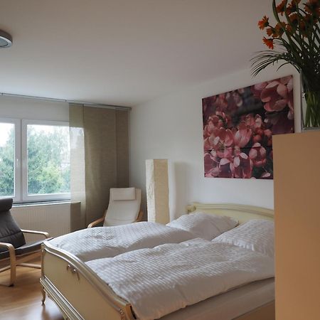 B8 - Just A Private Accommodation Düsseldorf Esterno foto