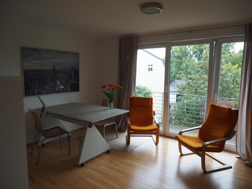 B8 - Just A Private Accommodation Düsseldorf Esterno foto
